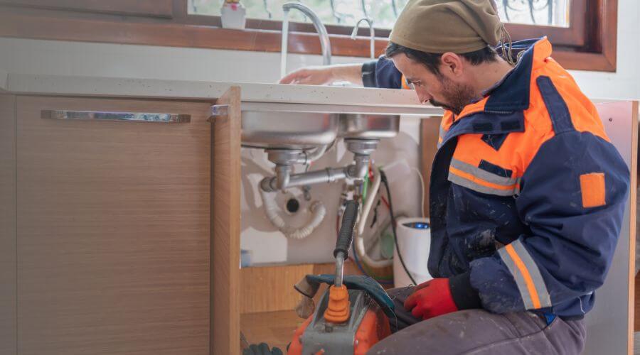 Local water heater installation in Oreana, IL